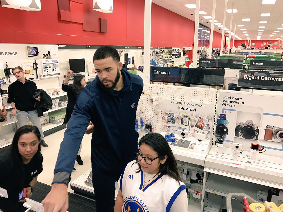 warriors's tweet photo. .@JaValeMcGee34 surprised five #GladToGive Heroes with a @Target shopping spree as part of the #SeasonOfGiving 🎁 https://t.co/RYfqkUBu33