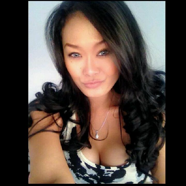 chieka7's tweet photo. Come hangout with me on #BIGOLIVE. https://t.co/W1MPhosvCu https://t.co/8X6ILgSCXi