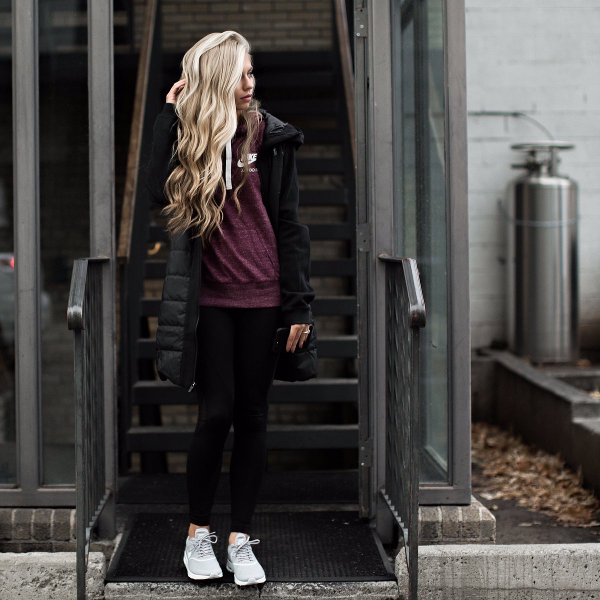jessamadd's tweet photo. Shop this look here 👉🏻https://t.co/iY98TYgZ4T  @jackrabbitnyc! #runyourlife #ad https://t.co/fYQQasJC62