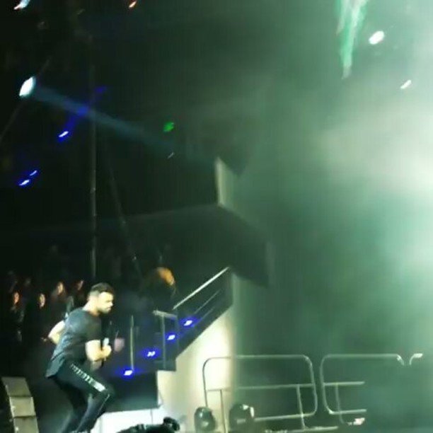 DesquiciadasRM's tweet photo. #Baile #perfecto #rickymartin #loamo #literal #asuspies ❤️@ricky_martin#RickyMartin #Desqu… https://t.co/X4hzvSJsI4 https://t.co/tHLgSB9kWP