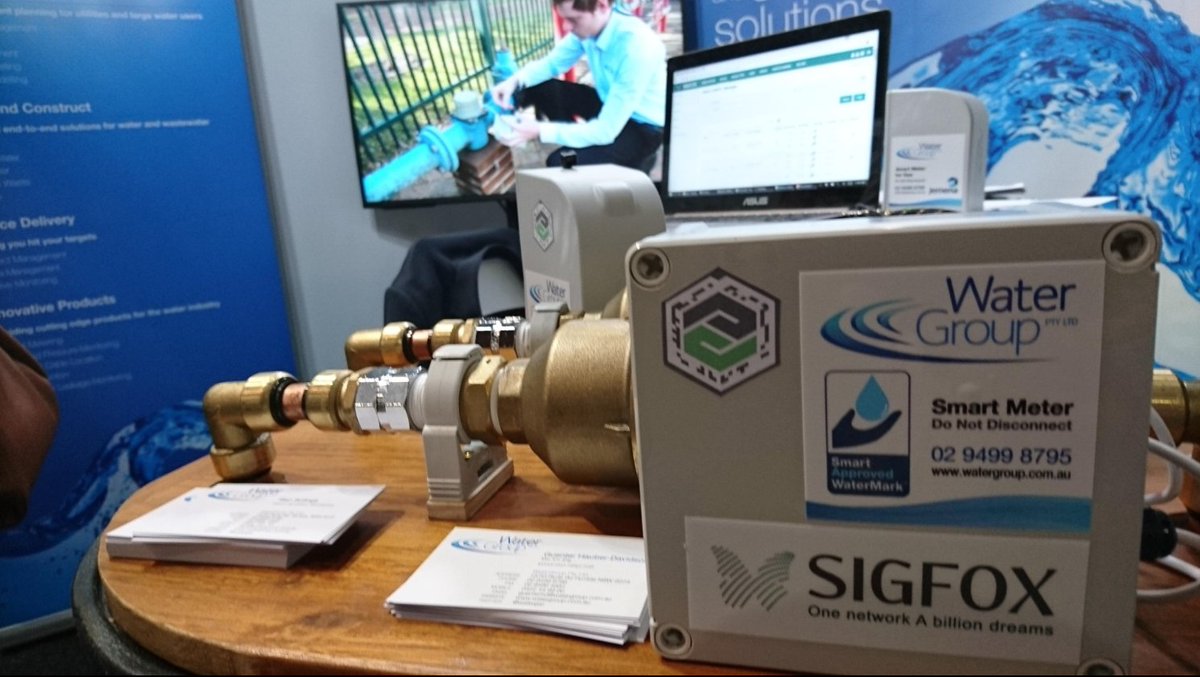 AtamoElectronic's tweet photo. Been working w @watergrp and @thinxtra - first live @sigfox device for smart water meter data on the ANZ freq! @AusUtilityWk #IoT https://t.co/XtHrKZQ0AT