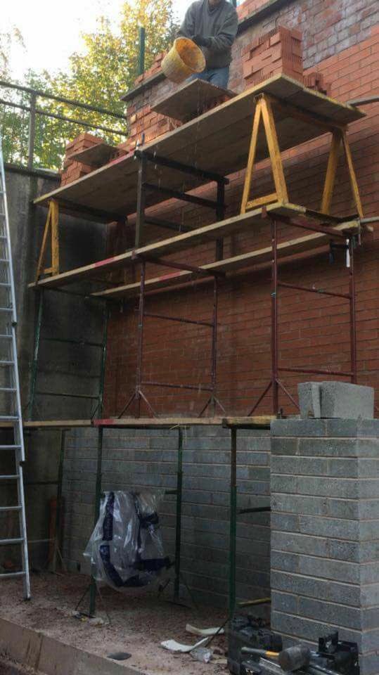 surveyor_secret's tweet photo. Another £ saving tip from the local builder. @davidgcant @WinstoneSafety @IanSGraham @chadlilleyint @SurveyorToolKit https://t.co/Sjrg694iiJ