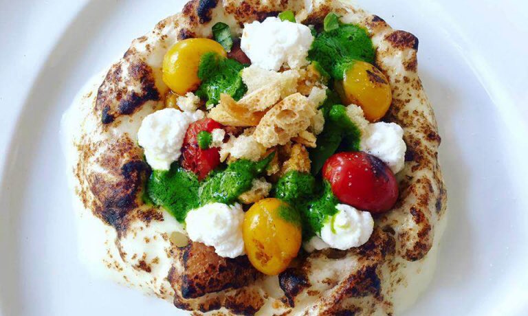 identitagolose's tweet photo. Estro Marziale. Tra mozzarelle thai e pizze al contrario, la creatività della cuoca casertana è in grande spolvero https://t.co/IHniPDPJno https://t.co/K19ZinDBWA