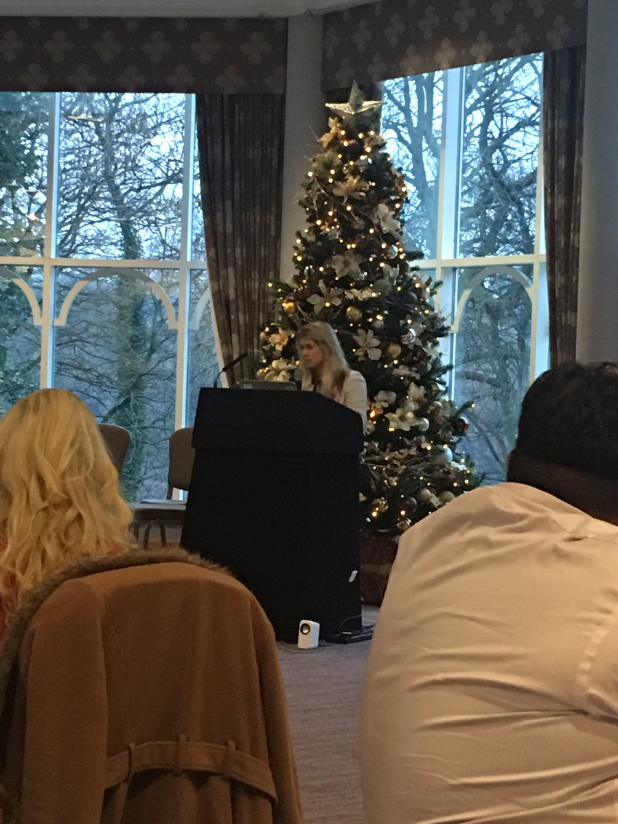 clairegrimes111's tweet photo. @U3BetterMan talking about ethics and the important part that our assistant manager play in this #u3ethics #u3asm2016 https://t.co/aK5yzcPfSL