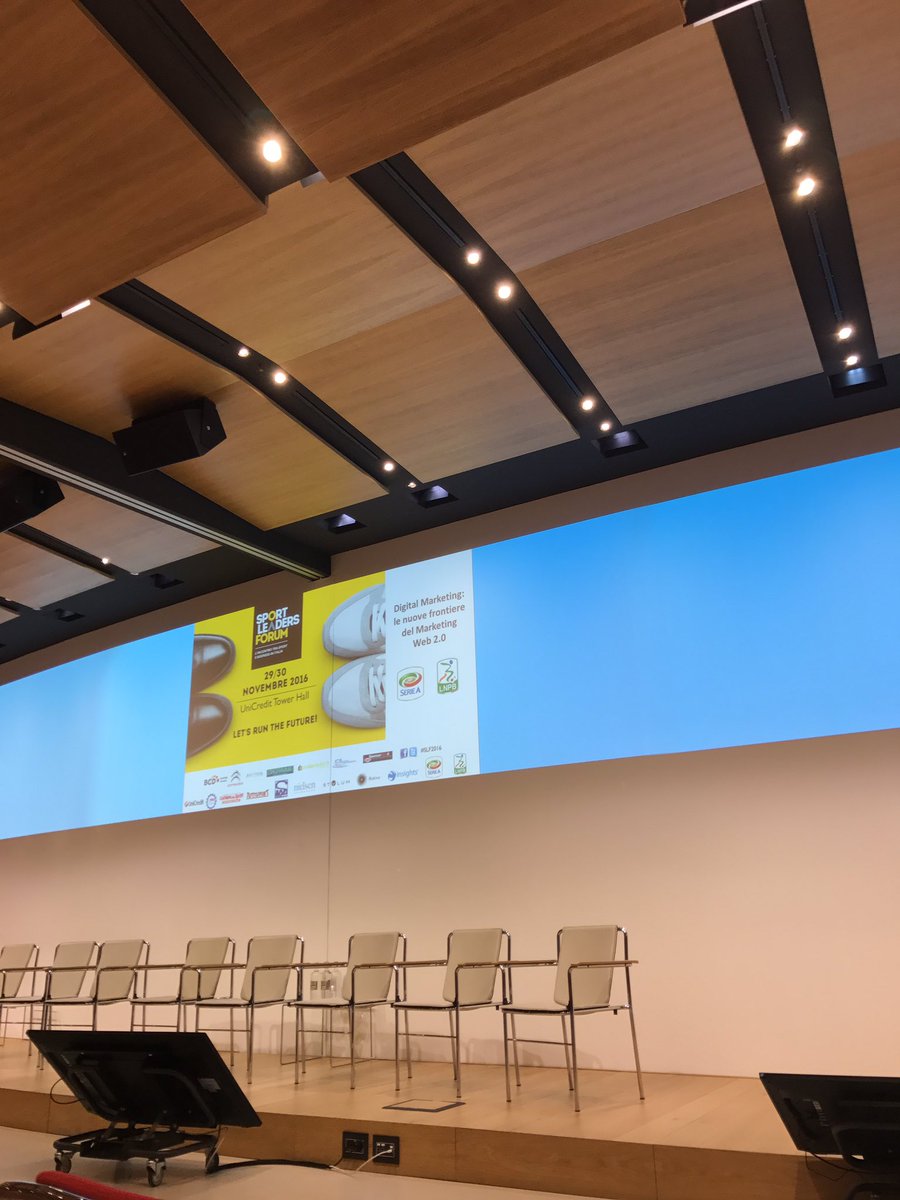 hippo120670's tweet photo. Anche oggi a  #SLF2016 https://t.co/gP1bf91OKm