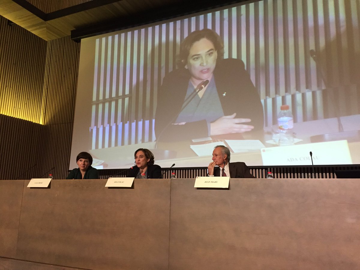 .<a href="/AdaColau/">Ada Colau 💜🌈🔻</a> cal posar la innovació al servei de l'equitat des d'un lideratge públic i arrelada al territori <a href="/bcn_ajuntament/">Ajuntament de Barcelona</a> <a href="/consorciedubcn/">Consorci d'Educació</a>