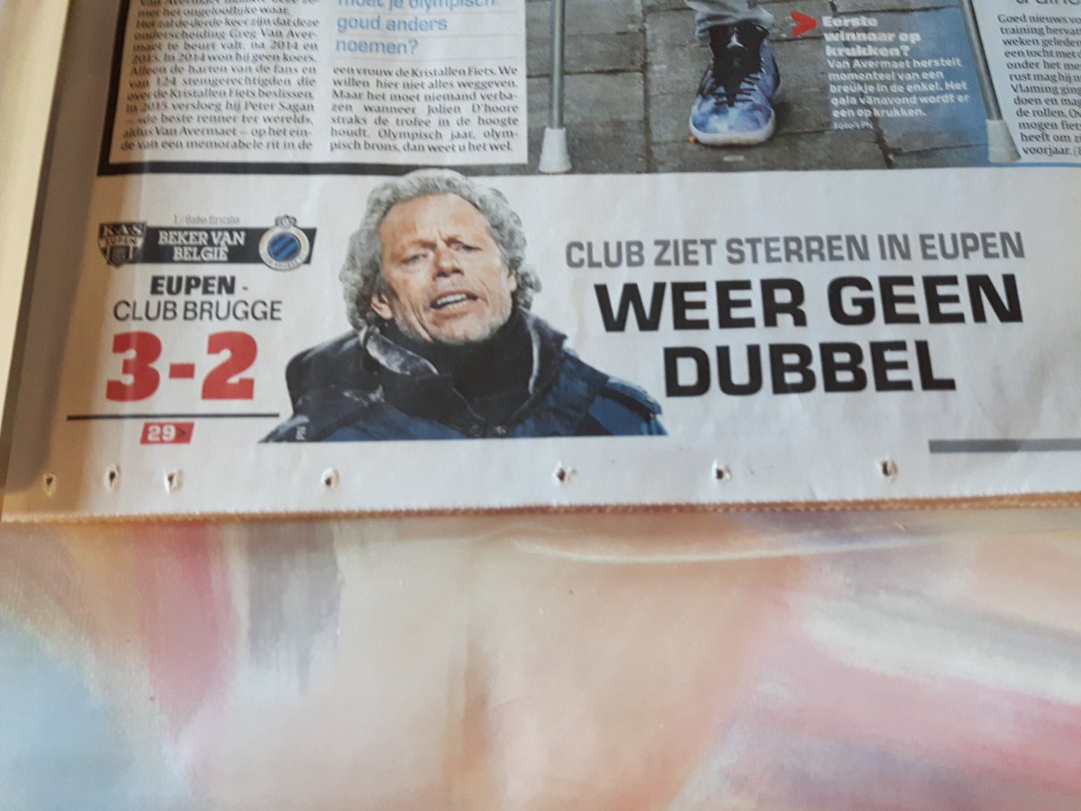 Mymatchworns's tweet photo. @hlnsport allemaal #anderlechtsupporters of zijn jullie gewoon #anticlubbrugge? #subjectieve bagger! @HLN_BE https://t.co/dnGS0dHhFw