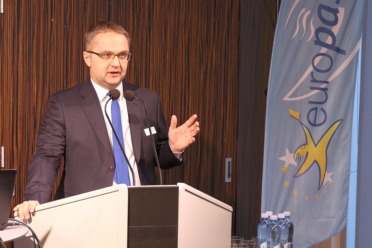 OSKA (@oska_futurework) on Twitter photo Kantsler Janar Holm kiitis #OSKA süsteemi, mis annab tervikliku sisendi koolituskohtade planeerimiseks #oskustehindamine <a href="/haridusmin/">Ministry of Education and Research of Estonia</a> Kantsler Janar Holm kiitis #OSKA süsteemi, mis annab tervikliku sisendi koolituskohtade planeerimiseks #oskustehindamine <a href="/haridusmin/">Ministry of Education and Research of Estonia</a>