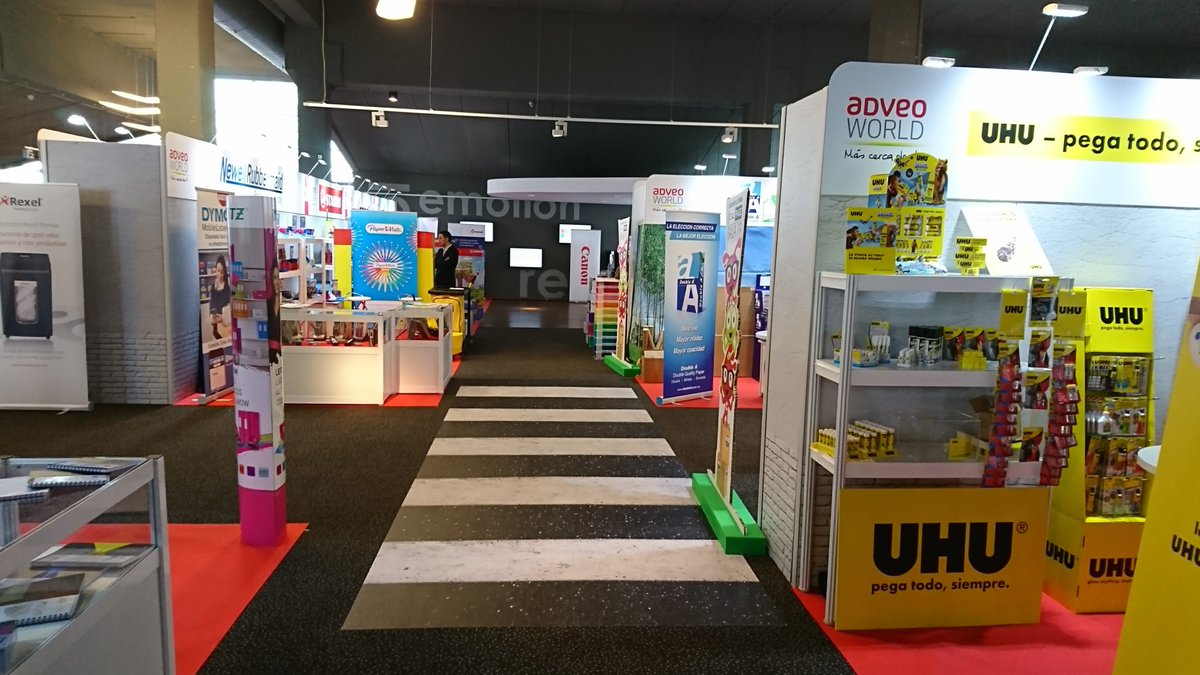 4foreverything's tweet photo. Este noviembre también montamos la muestra de Adveo en Kinépolis. Otro éxito de producción. Mira todos los detalles https://t.co/GdsDu2t8UV https://t.co/idIIb4heZc