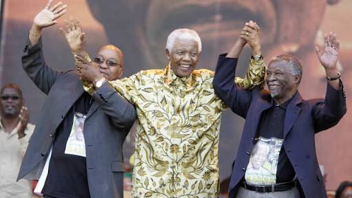 khayadlanga's tweet photo. That time uTata wouldn't hold his hand. #PoorBaba https://t.co/sRNKsAg0uc