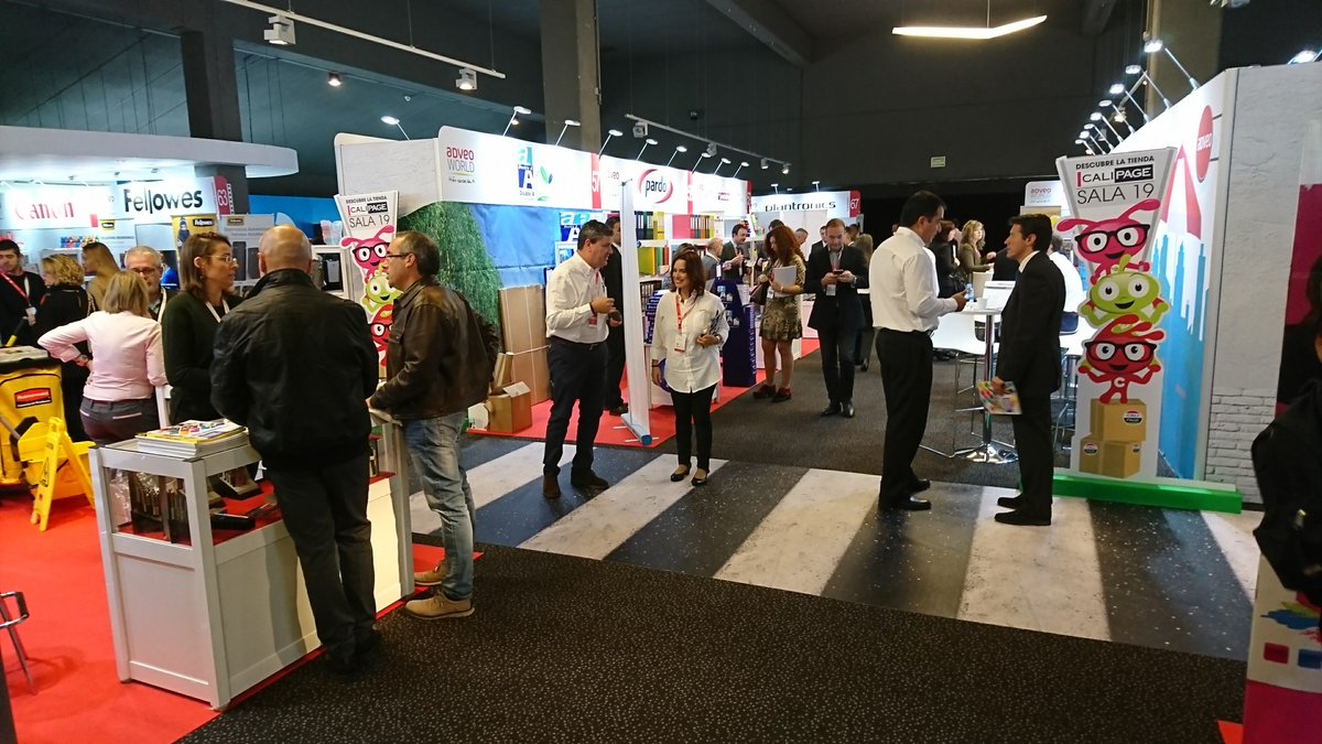 4foreverything's tweet photo. Este noviembre también montamos la muestra de Adveo en Kinépolis. Otro éxito de producción. Mira todos los detalles https://t.co/GdsDu2t8UV https://t.co/idIIb4heZc