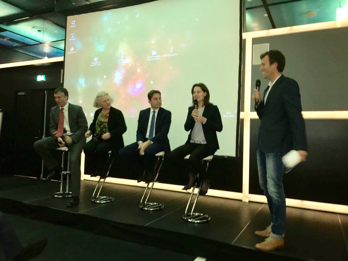 benvalor's tweet photo. Marije van den Bergh gisteren in een panel bij een presentatie voor de balie Midden Nederland over KEI @advocatenorde https://t.co/ZJMLyP2ioa