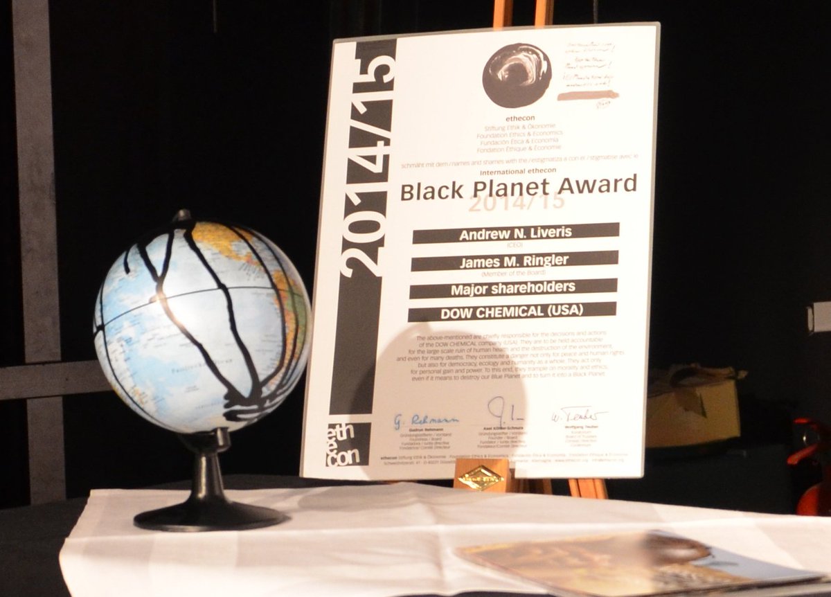 BhopalMedAppeal's tweet photo. Negative award to DOW CHEMICAL board/ shareholders @etheconstiftung @NavdanyaBija @pesticideaction @AIDINDIA @PAN_UK https://t.co/XY2TCO4XcT https://t.co/Jgz2OBZBIa