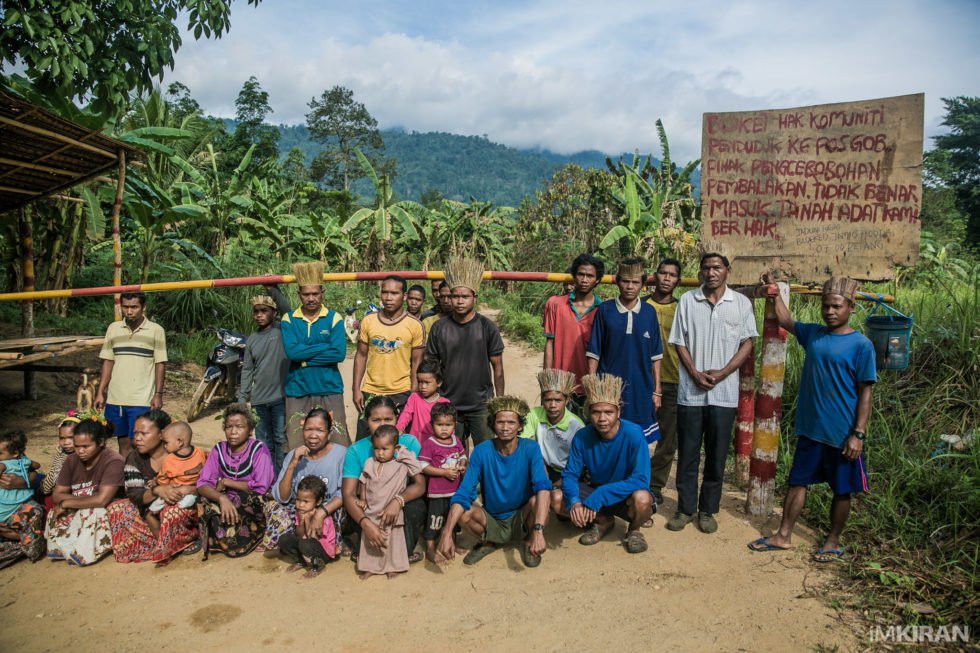 BFMradio's tweet photo. How has #logging affected the #Temiar community? Podcast https://t.co/nDxU0w1Z08 #orangasli #deforestation #PosTohoi #PosGob https://t.co/MZ7PeZuWQI