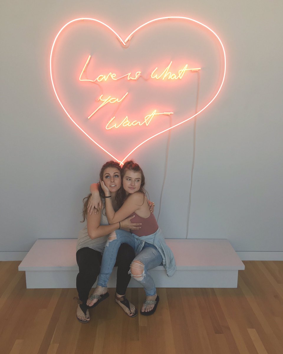 GEMorin37's tweet photo. HBD to my BB!! Finally 18, I so proud. @kenziekiing https://t.co/jubBh1bNsQ
