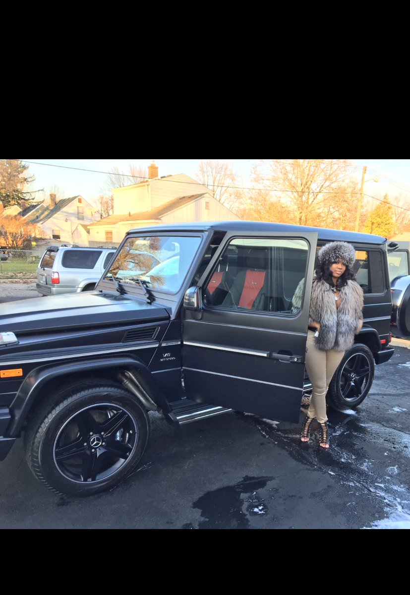 EnvyME_KendraP's tweet photo. HAPPY BIRTHDAY TO ME from ME! #G63 #Amg #2017 #Matteblack https://t.co/HyUOx8Mcvc