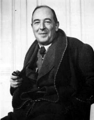 CSLewisDaily's tweet photo. Happy 118th Birthday C. S. Lewis. https://t.co/P0Wq3fNvGD