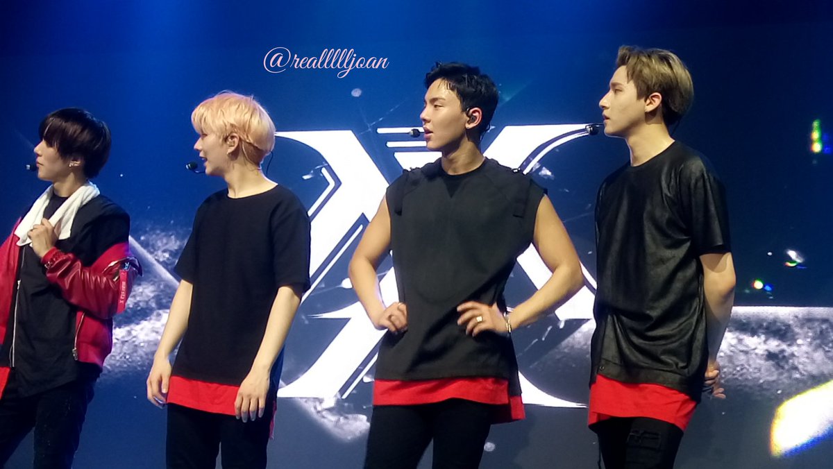 nursejoana_'s tweet photo. jawline~ ❤❤❤❤ #MONSTA_X #Minhyuk #Kihyun #Shownu #IM #MonstaXinManila https://t.co/BbEk135nyT