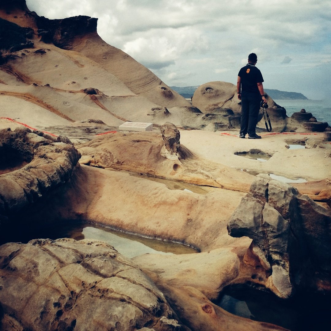 LAKADPilipinas's tweet photo. Rockin' it at New Taipei's Yehliu Geopark!
Tweet powered by @Flytpack global pocket wifi
#FlytpackPH #FlytpackTravels #FlytpackHelps https://t.co/4IkPX7tu0o