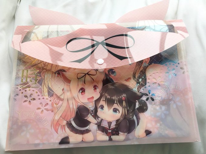 新刊とセットになるふた付きクリアファイルですよ～特別に耳もデザインしましたので、可愛いでしょう。 