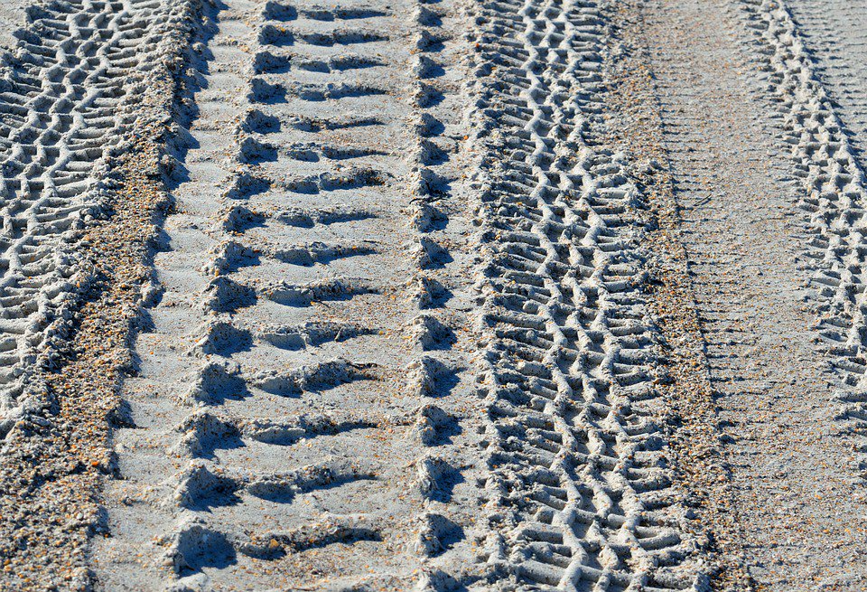 #Hyster talks tyre handling solutions for #mining and port applications   goo.gl/8YhSa0