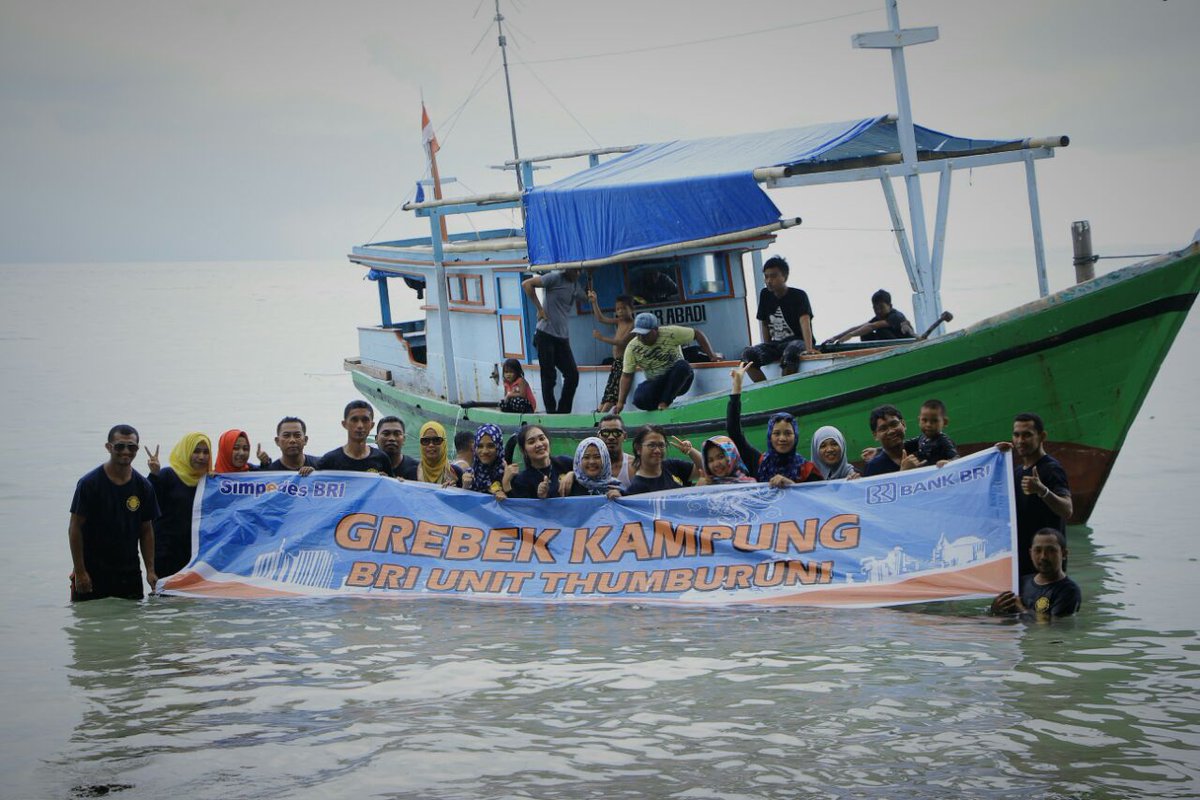 athultocm's tweet photo. Grebek kampung pulau panjang fakfak... #bankbri #budayakerjabri @bankbri https://t.co/wvi1sRVlQg