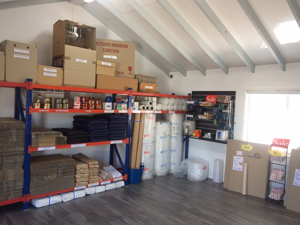 PackingMovingCo's tweet image. Check out our new showroom,
We have everything you need to pack yourself, Don't have time to pack 
then you need to call 1300 707 780