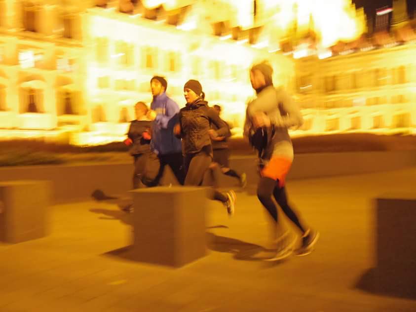 budrunningprjct's tweet photo. Still out here! 🌪🌪🌪 #WeRunBudapest https://t.co/6LQSAP3E3e