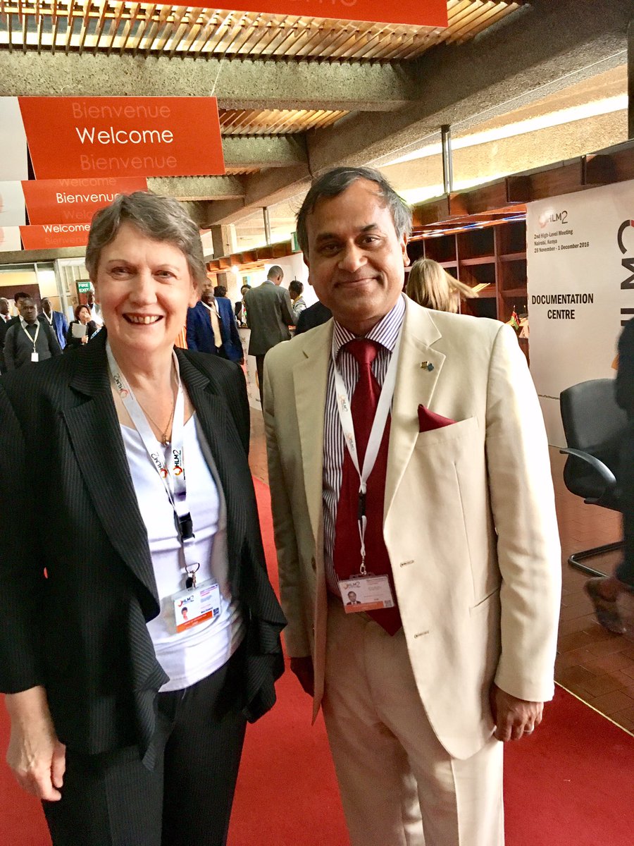 sidchat1's tweet photo. Gr8 to have global development hero @HelenClarkUNDP @ #HLM2 in Nairobi for the global partnership forum for effective development. https://t.co/RaUEvoMtjq