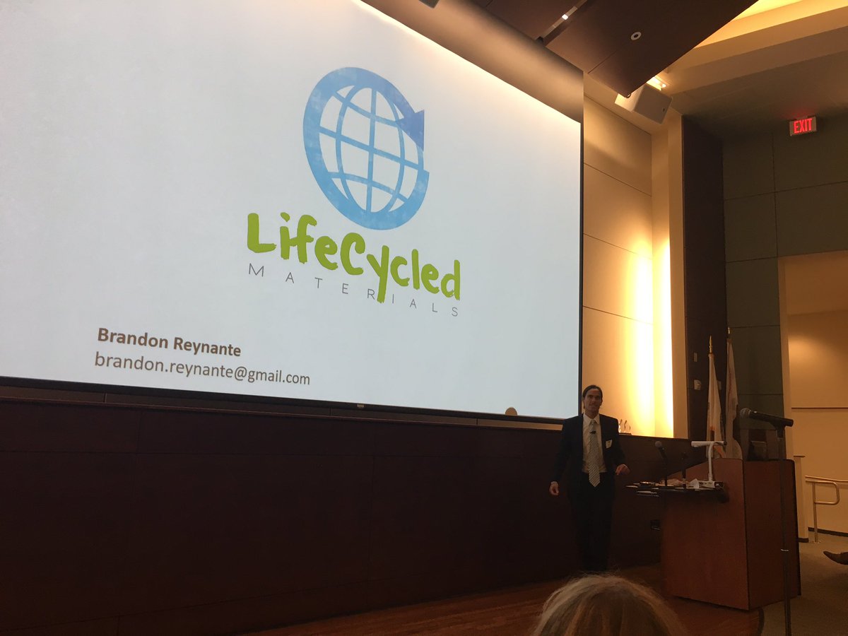 silviamah's tweet photo. Winning pitch night, Lifecycled Materials, cheap alternative eco-friendly recyclable tiles #TIC2016 https://t.co/bd51fKLqZ1