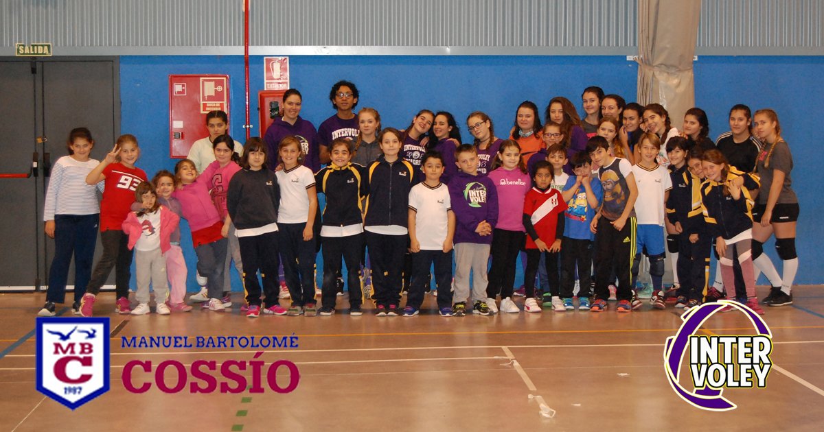 intervoleymad's tweet photo. @ColegioMadrigal Nuestros pequeños dándolo todo en nuestro TORNEO DE INICIACIÓN #minivoley visita el enlace https://t.co/d3V2tcFpvb https://t.co/WyphrjZHe8