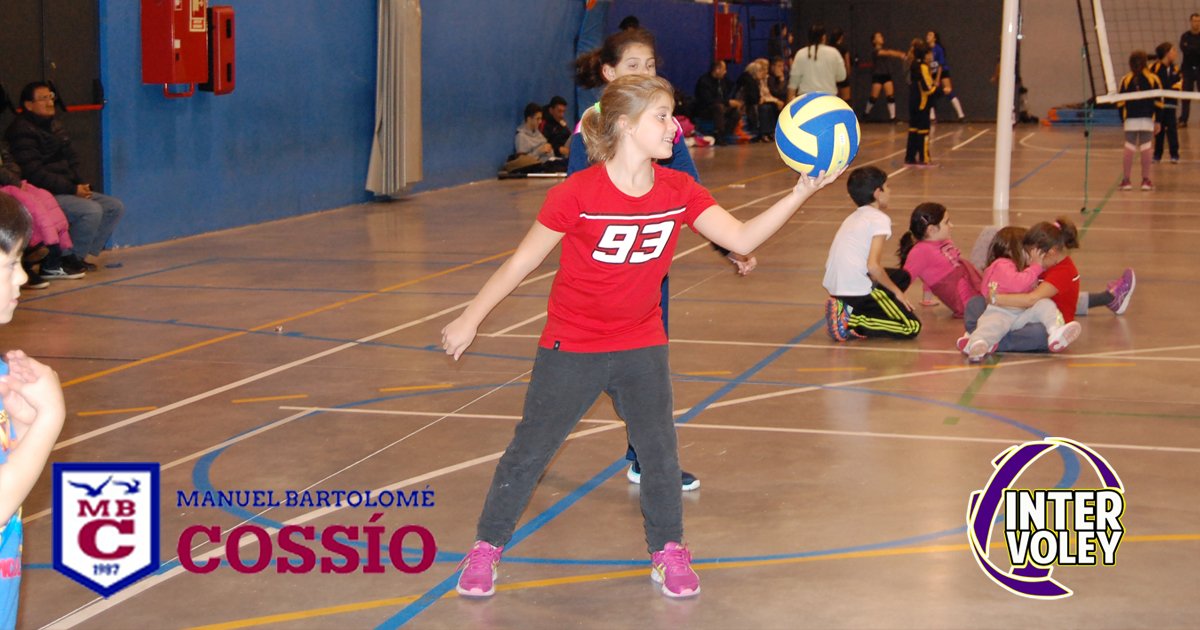 intervoleymad's tweet photo. @ColegioMadrigal Nuestros pequeños dándolo todo en nuestro TORNEO DE INICIACIÓN #minivoley visita el enlace https://t.co/d3V2tcFpvb https://t.co/WyphrjZHe8