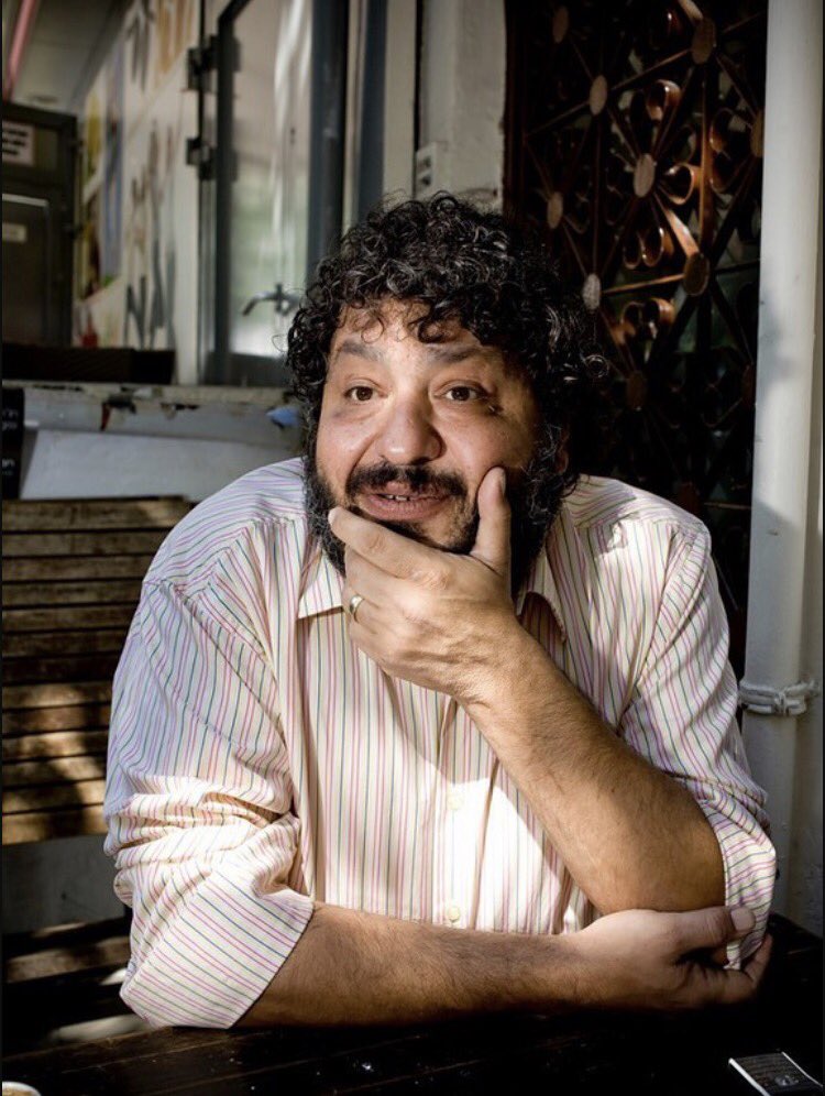 Ne olmuş yani büyük adam olamadıysak, 
hayallerimizi satmadık ya...  

#ErdalTosun

Çok üzgünüm... niye böyle be, niye?