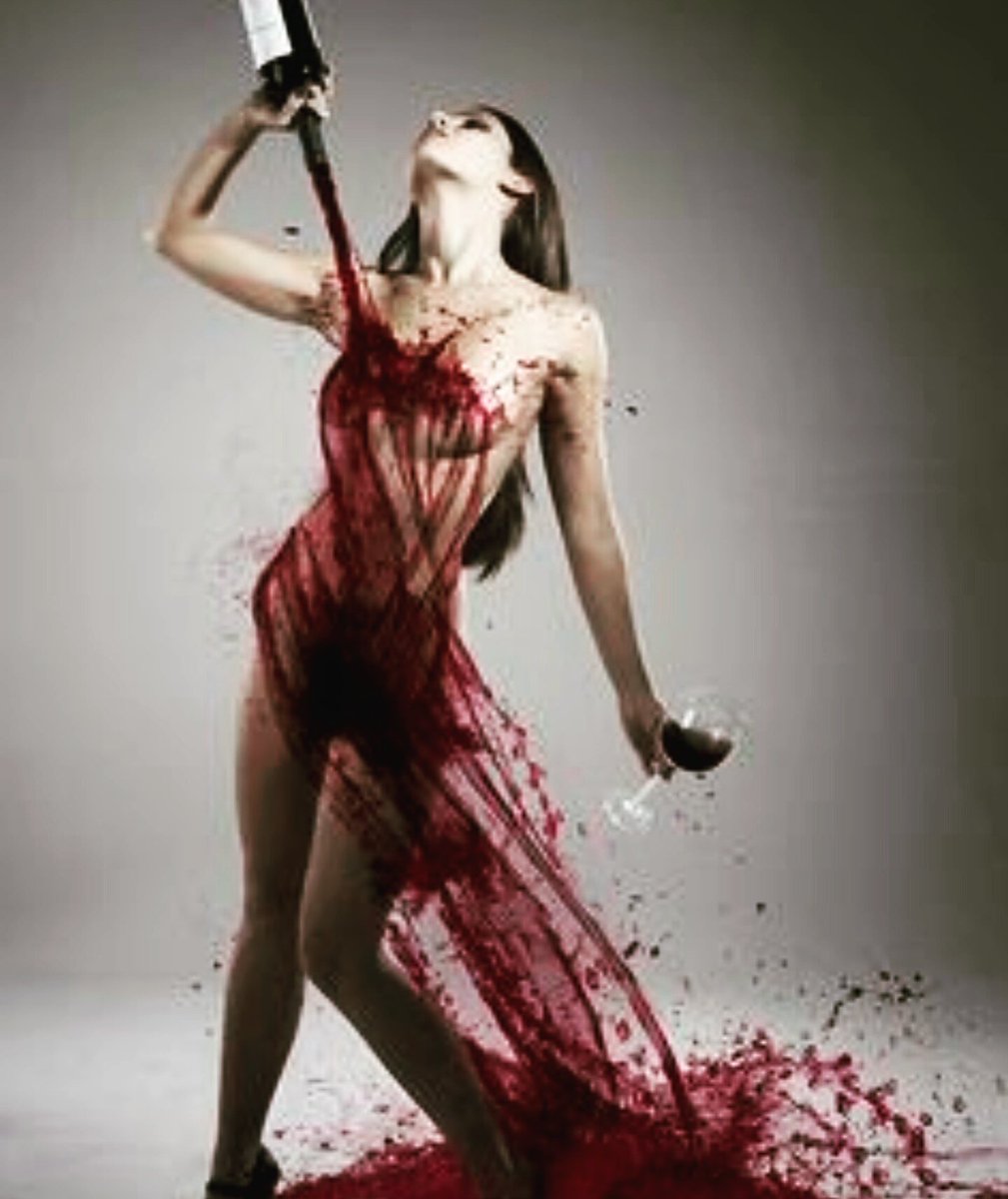 dothan_social's tweet photo. Sooo many parties to attend, so little time but don't stress just have fun and get dolled up and love the skin your in!!! #winelover https://t.co/QmDXZH3XwZ