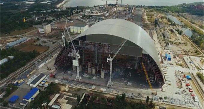 Chernóbil está por fin a cubierto