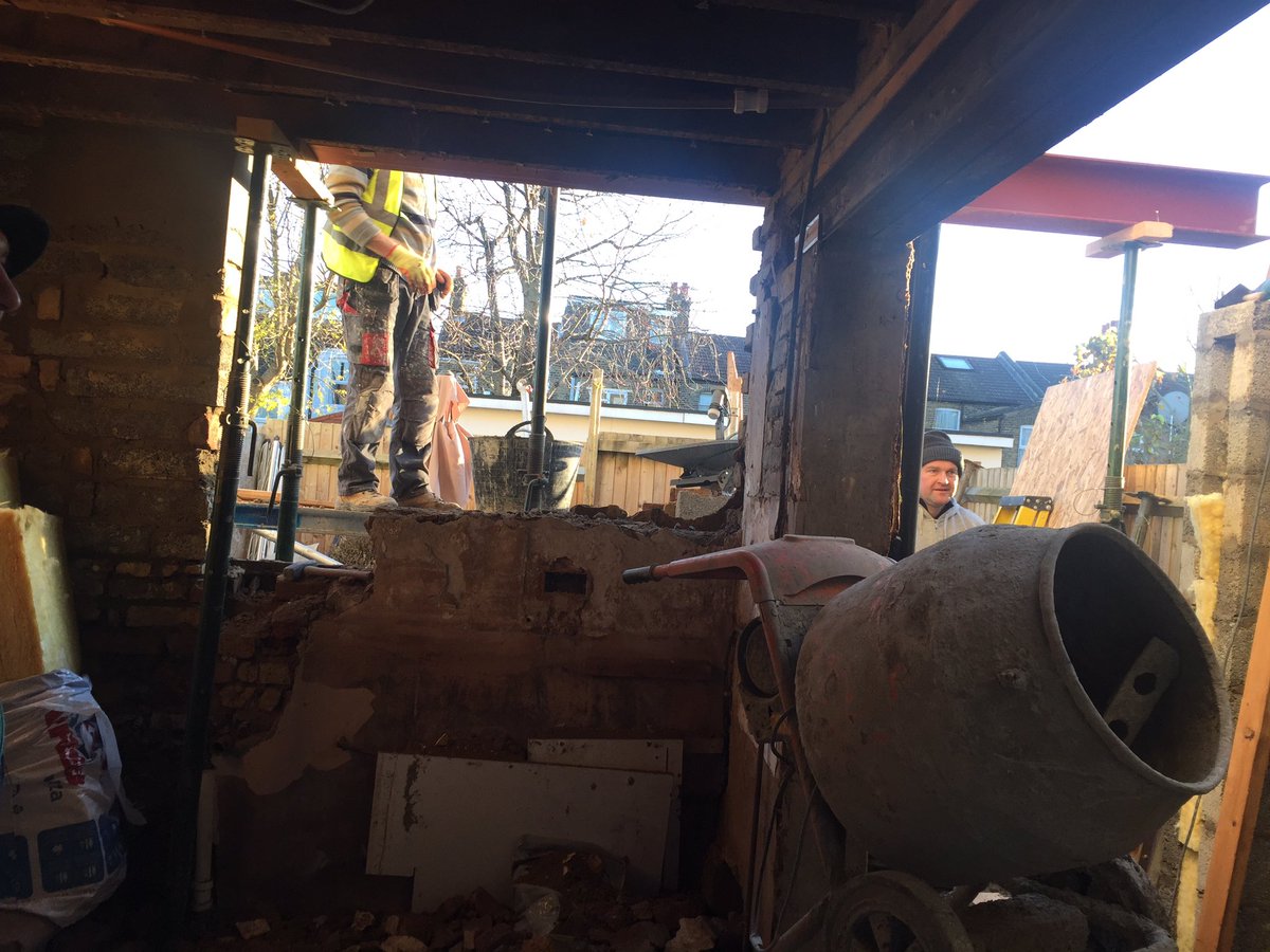 Siobh_oconnor's tweet photo. Probably not the best idea with this weather #renovation #home https://t.co/p54EUdNi0S
