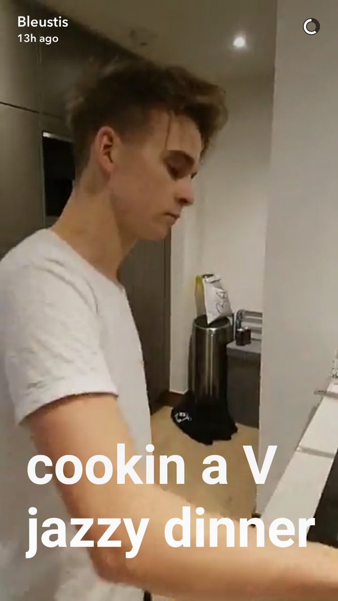 UpdatedJoeSugg's tweet photo. Joe's snapchats last night &amp; on Brits snapchat yesterday! https://t.co/6PpZWlGPV3