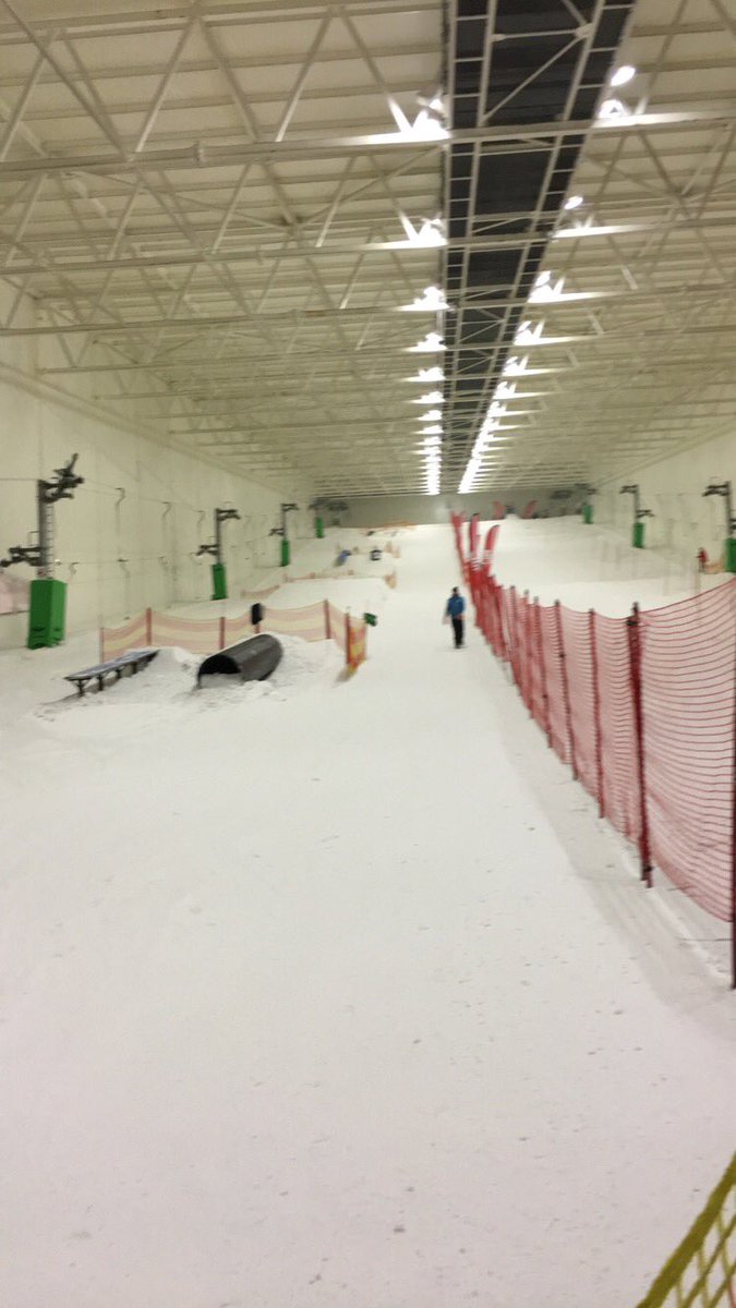 LBsnowofficial's tweet photo. SMASHING BUISC SO FAR!!
Sam Dewison 9th in Ski Slalom & Alice Brightmore 4th in Board Slalom!! #buisc @carnegiesport https://t.co/fYg7lhPmBP