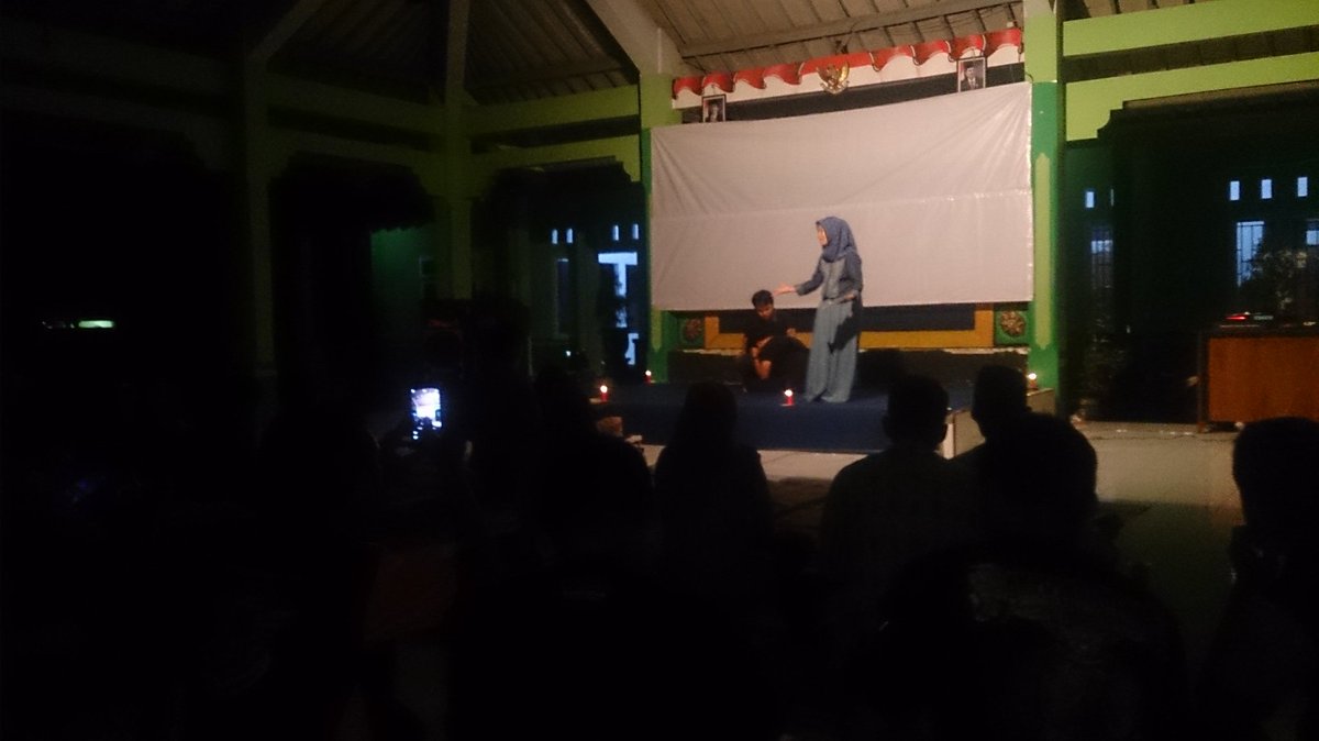 kpakabbwi's tweet photo. Malam refleksi Hiv oleh karang taruna kebaman srono
Semangat pemuda
@a_azwarnas @Dinkesbwi @banyuwangi_kab https://t.co/kX64aUQHUd