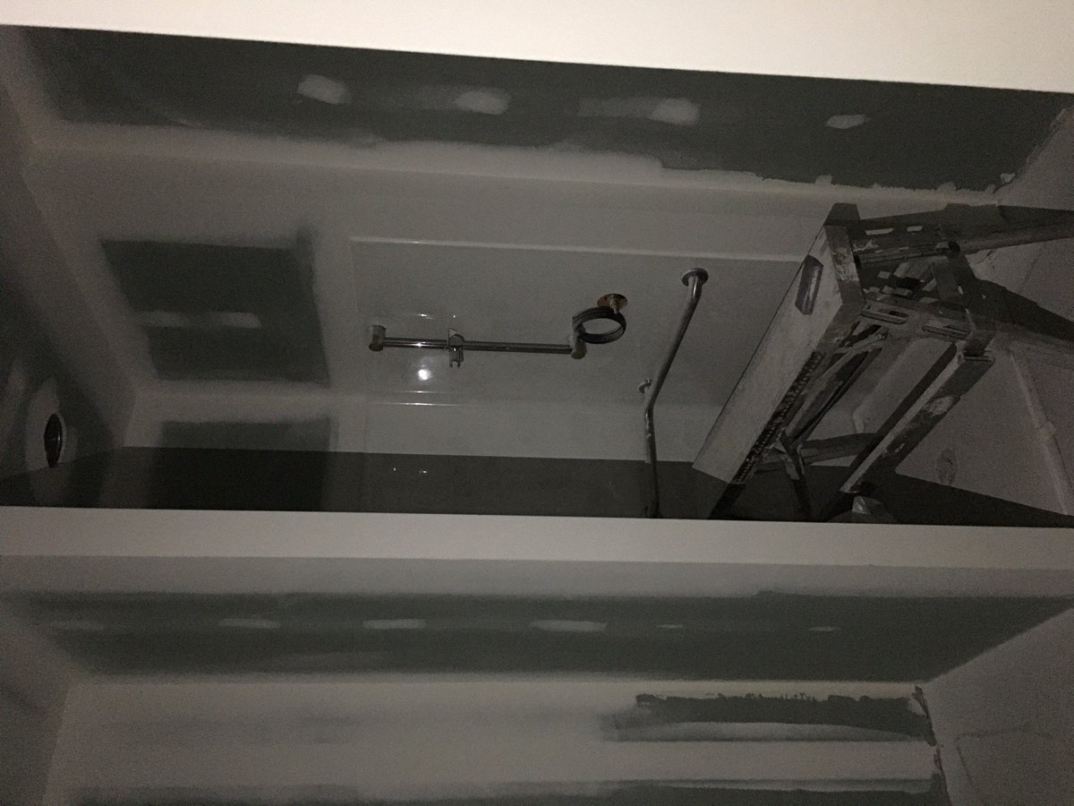 shipldi's tweet photo. Painting has begun at LDi's new digs! #excited #newoffice #teamldi #excited #cantwait #logistics #transport #ldipride #3pl https://t.co/3oKpstwxsf