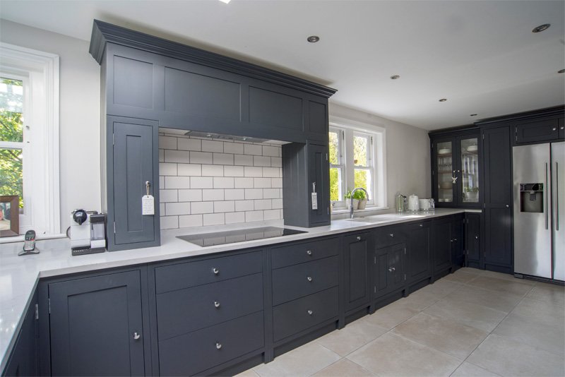 SV_Londonn's tweet photo. Finished! A hand-painted kitchen in #waltononthames https://t.co/fGoR1Mhzys https://t.co/UhnTvbCQGY