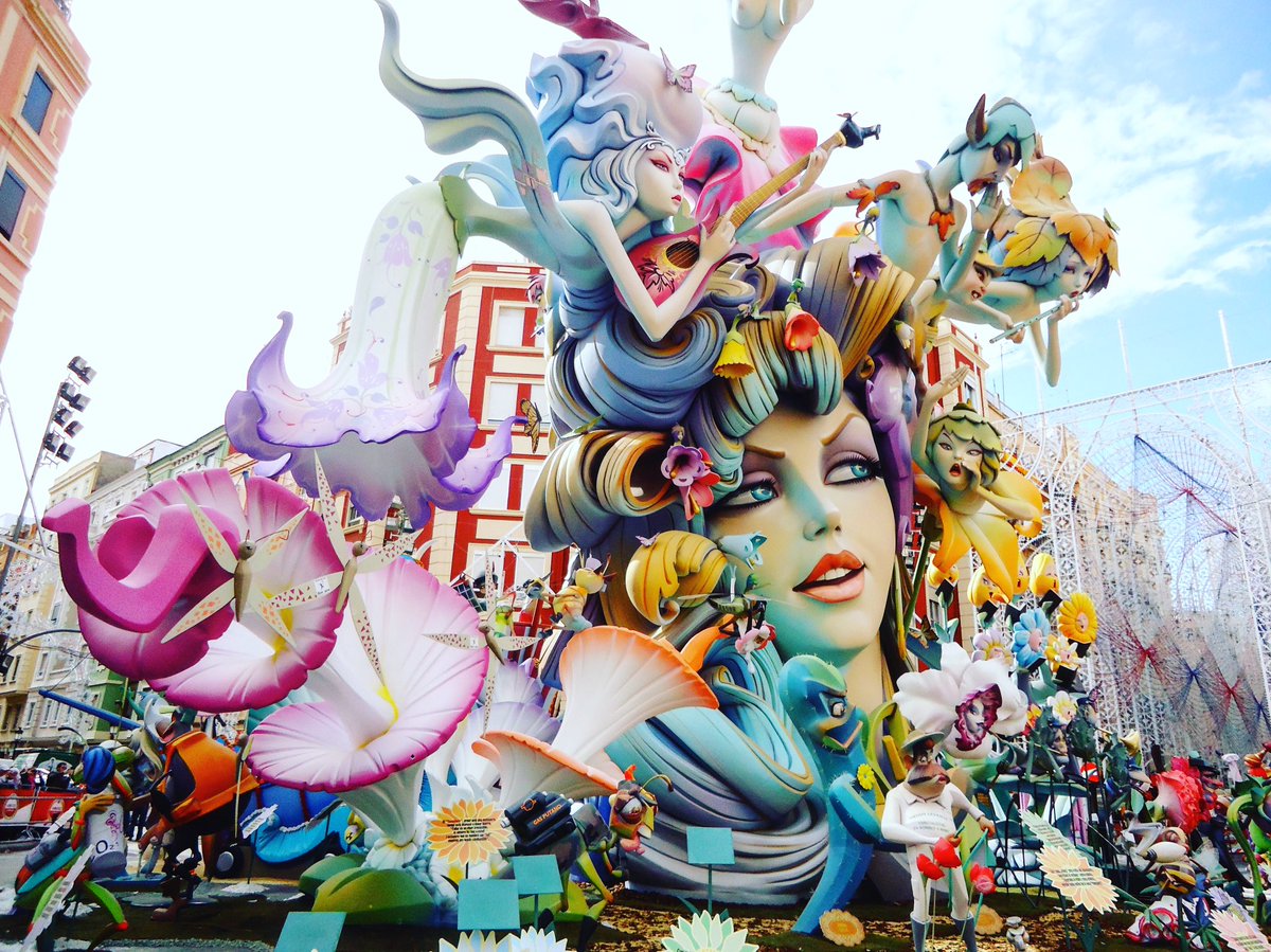spacelephants's tweet photo. ¡LAS FALLAS YA SON PATRIMONIO DE LA HUMANIDAD DE LA UNESCO! Enhorabuena a todos los valencianos por este gran logro.
#fallas #valencia https://t.co/UmvoJHy9PF