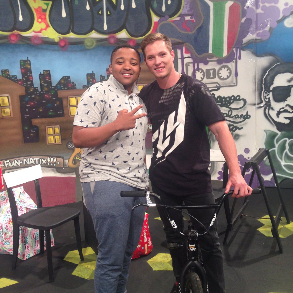 gerardferis's tweet photo. Thanx 4 a gr8 show J&amp;C Dance Creations @Kyledodd211 @aplusstudents1 Catch the repeat @ https://t.co/ZpcvB1Q0gk @obakeng_ngidi @MichaellaRuss https://t.co/Ds0ZjERTQE