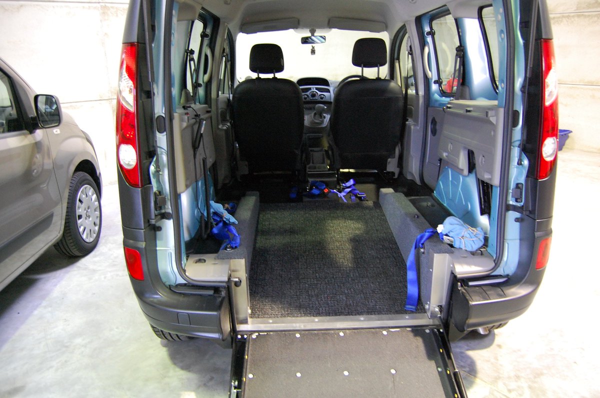 allterrainmob's tweet photo. WAV's for sale December 2016 ! https://t.co/VF5EkJ85l8 #Disability #wheelchair #Mobility #Accessibility4Disability https://t.co/0sAUTedD0r