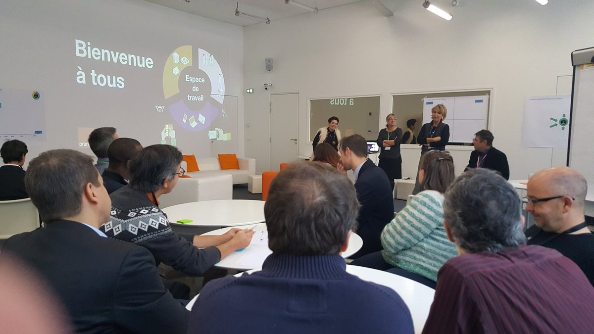 Aujourd hui des ateliers  d'inspiration à la villa BN d'Orange pour penser l espace de travail 2020#télétravail@marie-nicole peyneau