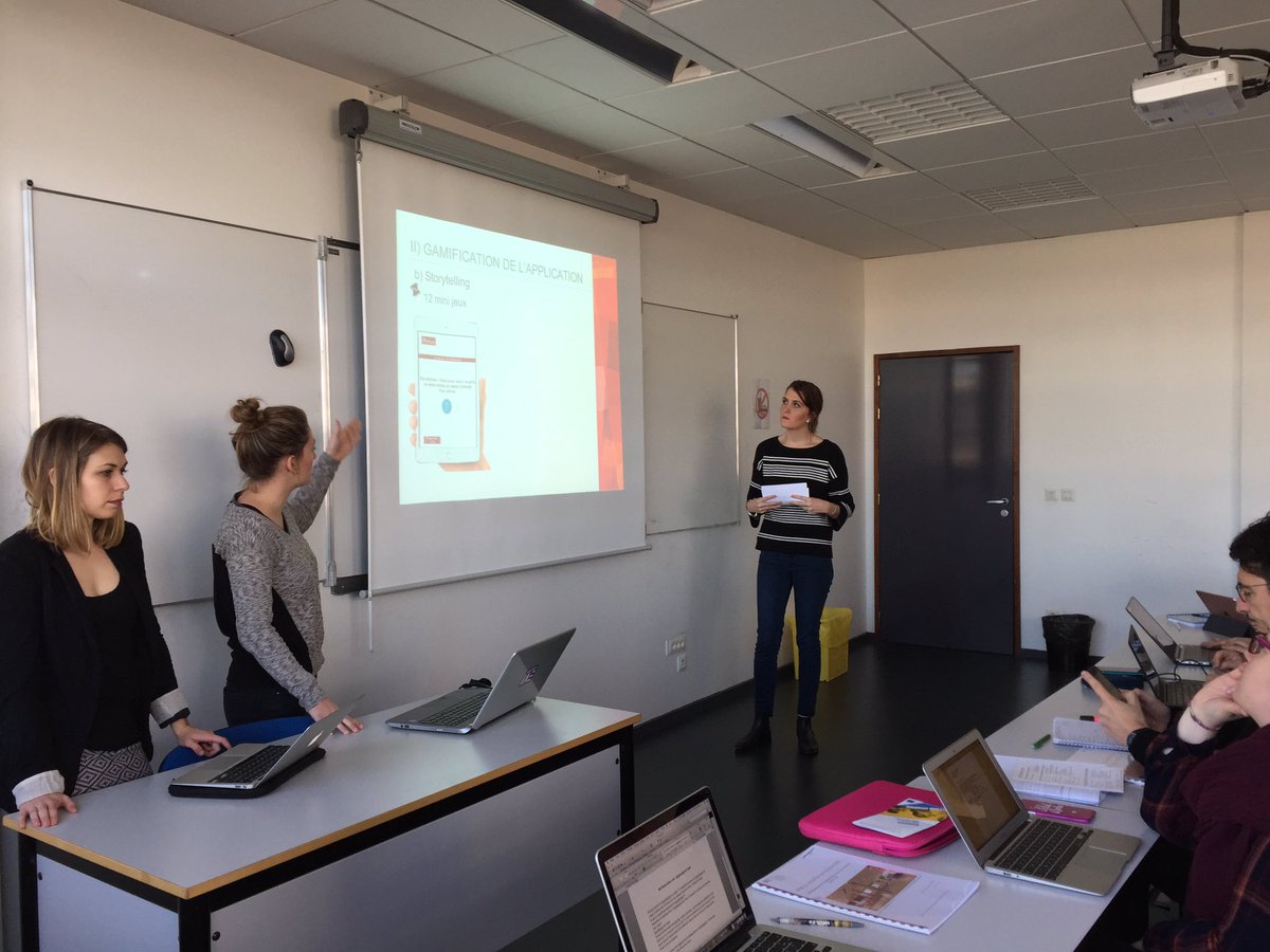 feuzeby's tweet photo. Les #M2MS de @IAELaRochelle présentent leur proposition de #gamification pour l'appli du #museesaintecroixpoitiers @StephCoussay https://t.co/NKG0CBSIeh
