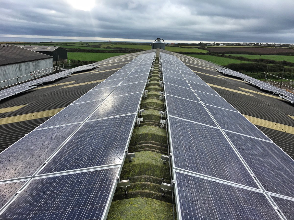 GreenGenUK's tweet photo. A 50kW #solar #PV install in West Cornwall. The system supplies energy for the farm's day-to-day consumption.

https://t.co/fZgfvhaoFA https://t.co/QpcmG3hIiV