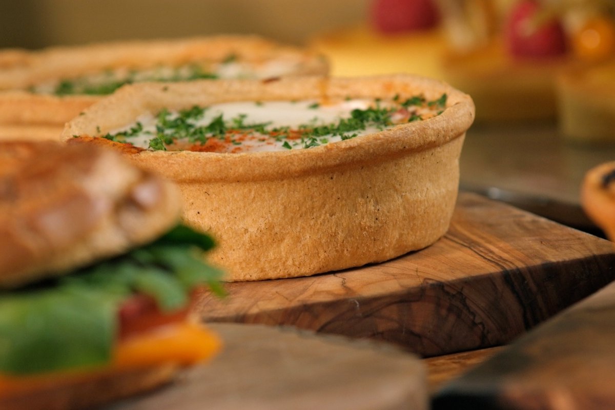 pidyuk's tweet photo. In need of some brunch inspiration? Why not try a Pidy quiche case filled with tomato, chorizo, bacon and topped with an egg #PidyCreations https://t.co/3NKcjqc4GF
