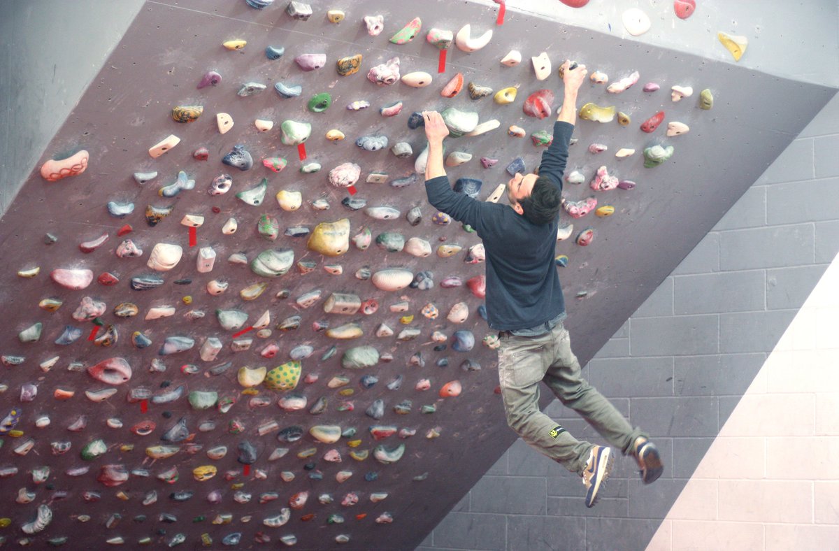 Arch Climbing Wall tweet media