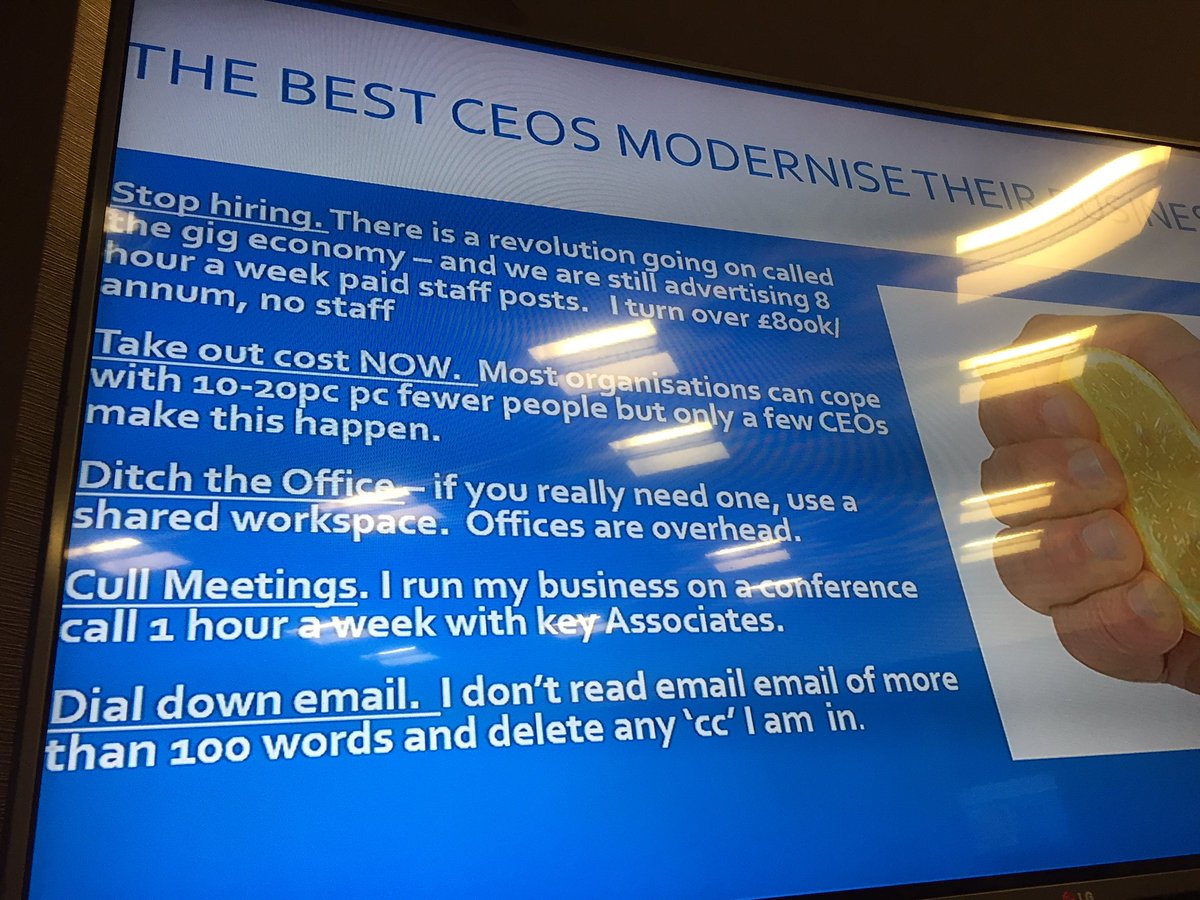 david3012's tweet photo. Craig Dearden-Philips tell us best CEOs need to modernise their business. Not sure about some of here. #OneMind16 https://t.co/Y3o0CQ949k